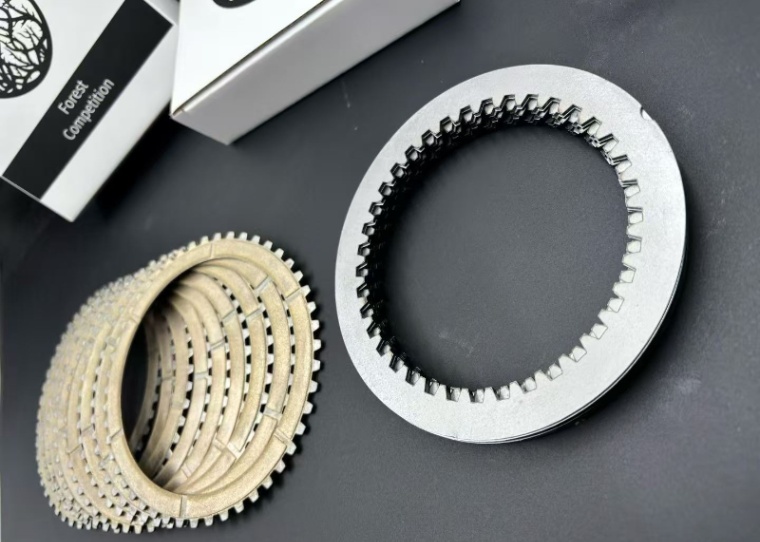 FOREST COMPETITION 乾式クラッチプレートセット | MOSN