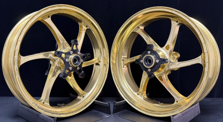 WILDOUTフォージドホイール前後セット Z900RS