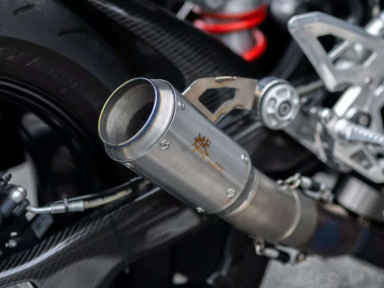 BURNOUTチタンフルエキゾーストマフラー BMW S1000RR/S1000R