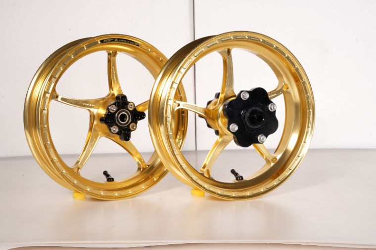 MFZアルミ鍛造ホイールセット  ダックス125